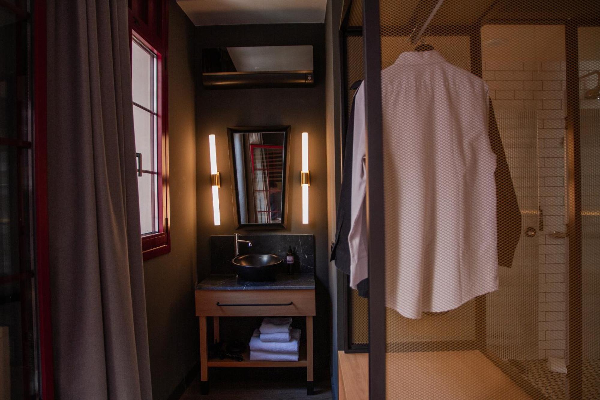Hotel Letoh Letoh Bilbao Esterno foto