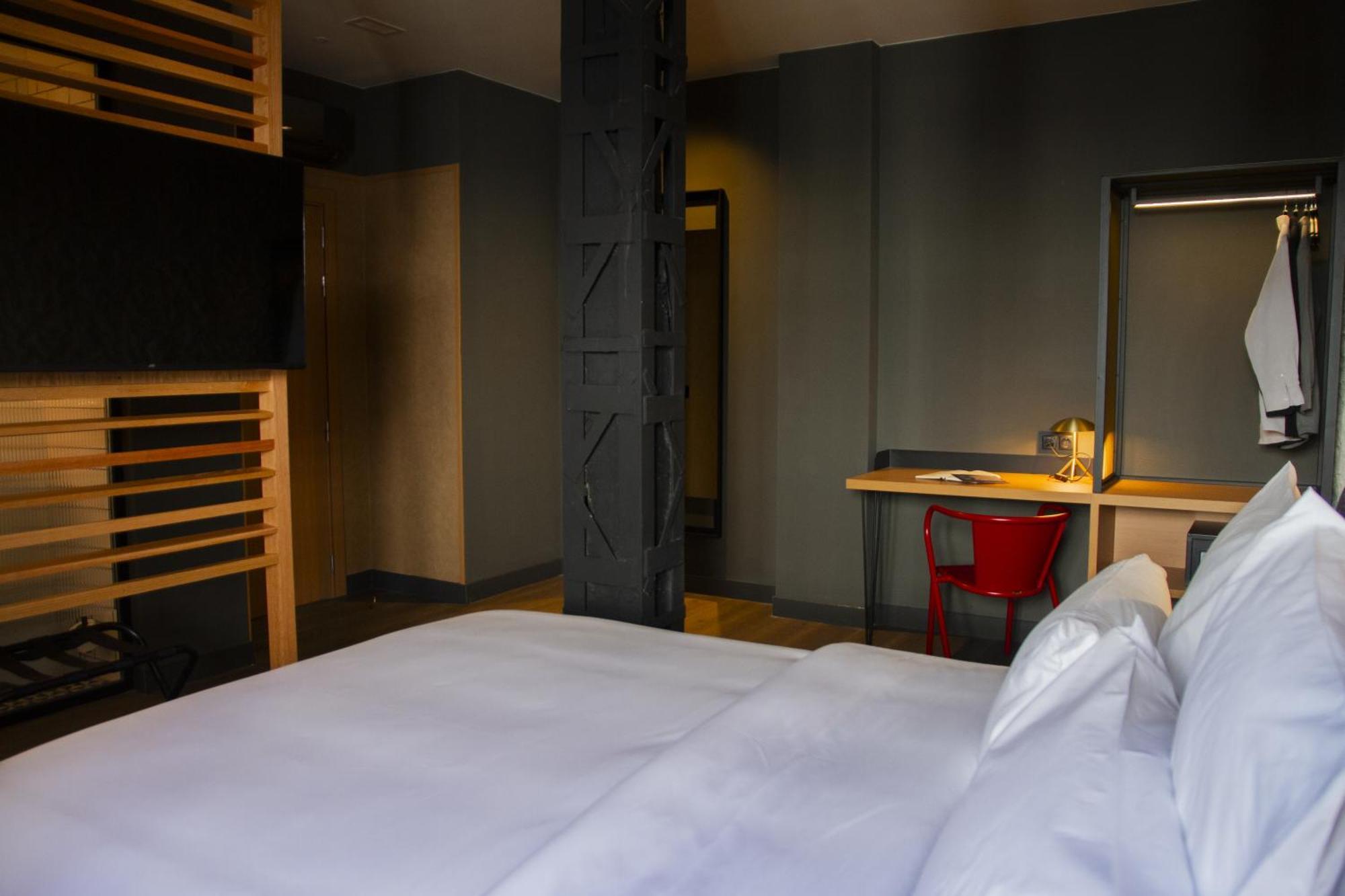 Hotel Letoh Letoh Bilbao Esterno foto